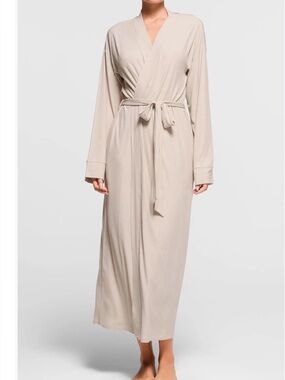 SKIMS Women's Long Wrap Robe STONE